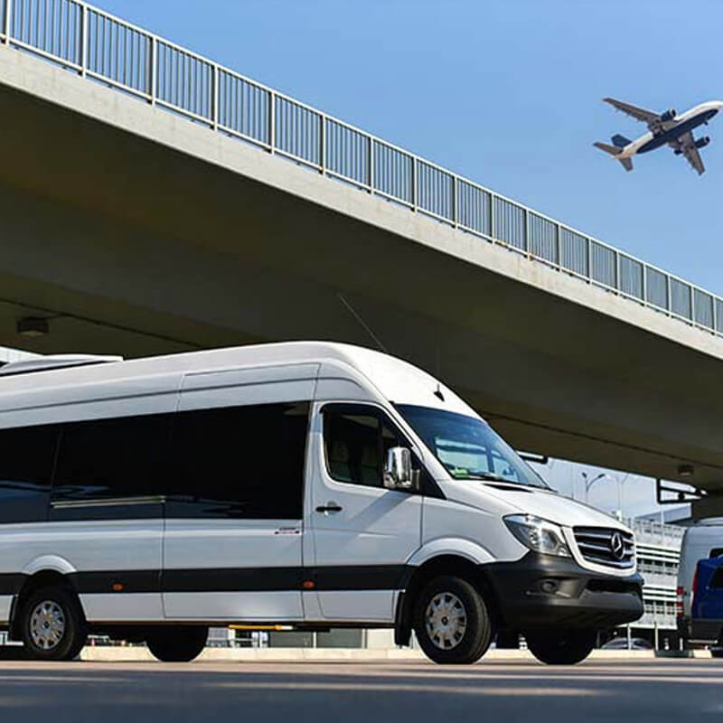 Toronto Pearson Airport Shuttle